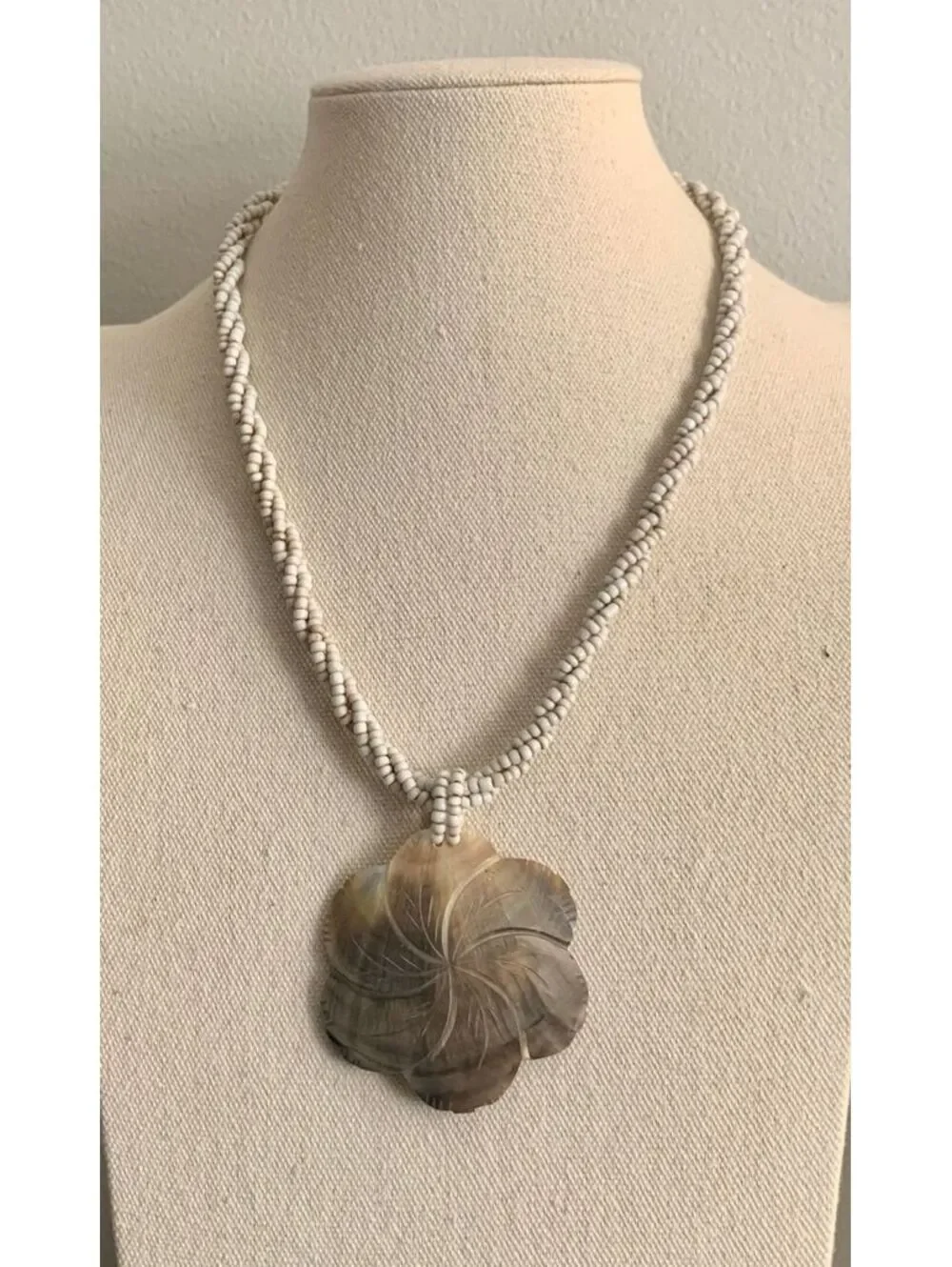 Vintage Carved Shell Tropical / Artisan Flower & Twisted Bead Statement Necklace